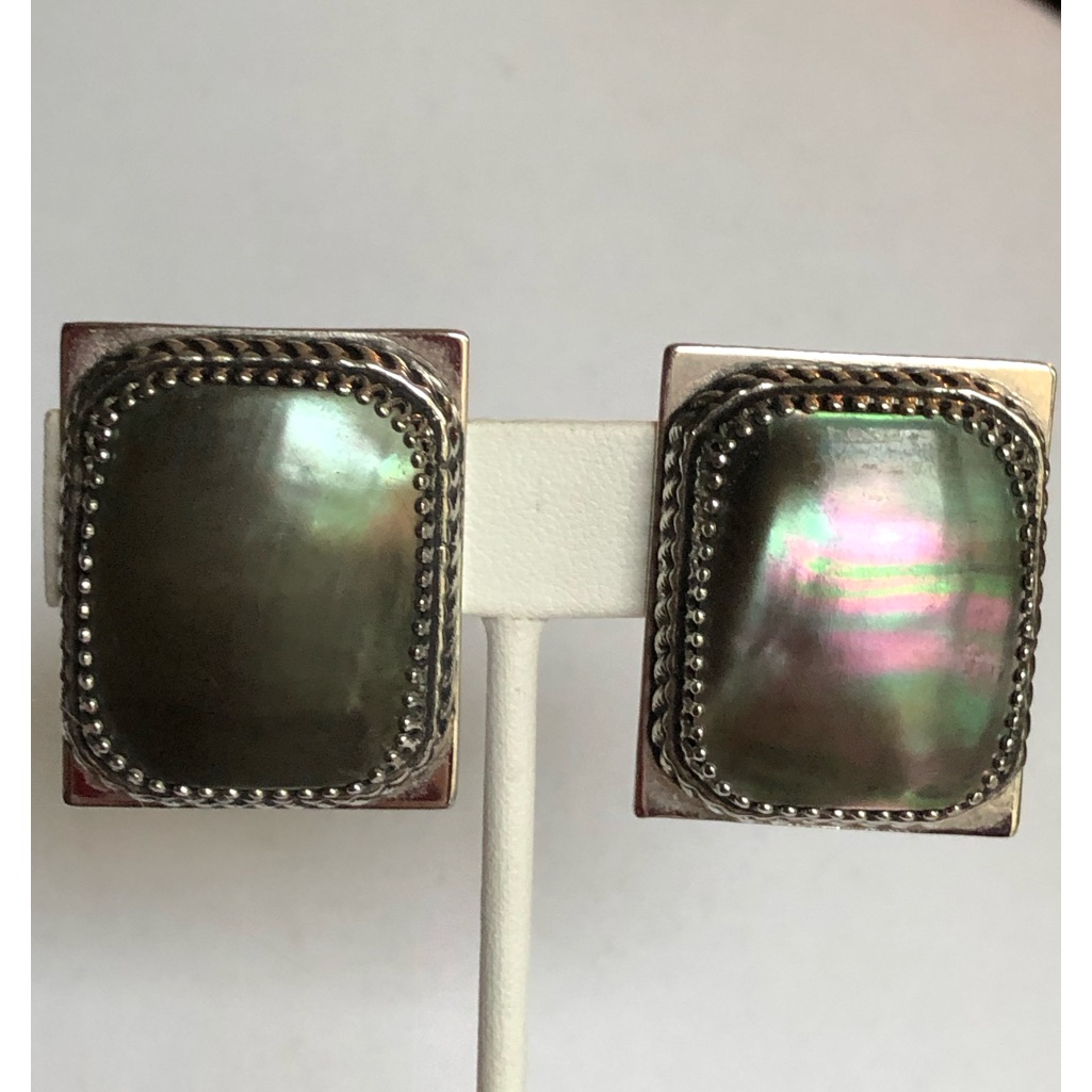 Retro Whiting & Davis Peacock Mother Of Pearl Earrings